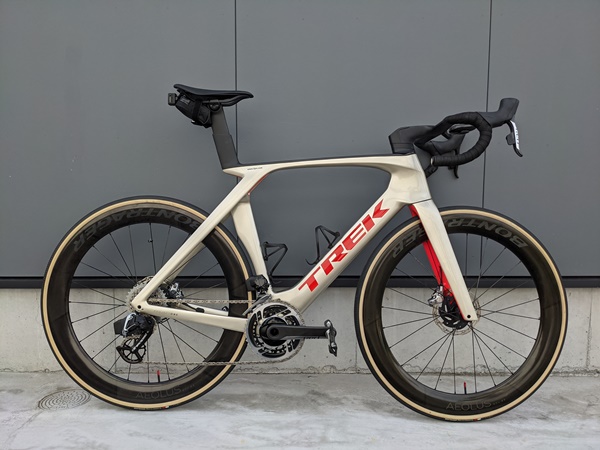 Project One】TREK MADONE SLR9 DISC [SRAM RED eTap AXS× Bontrager