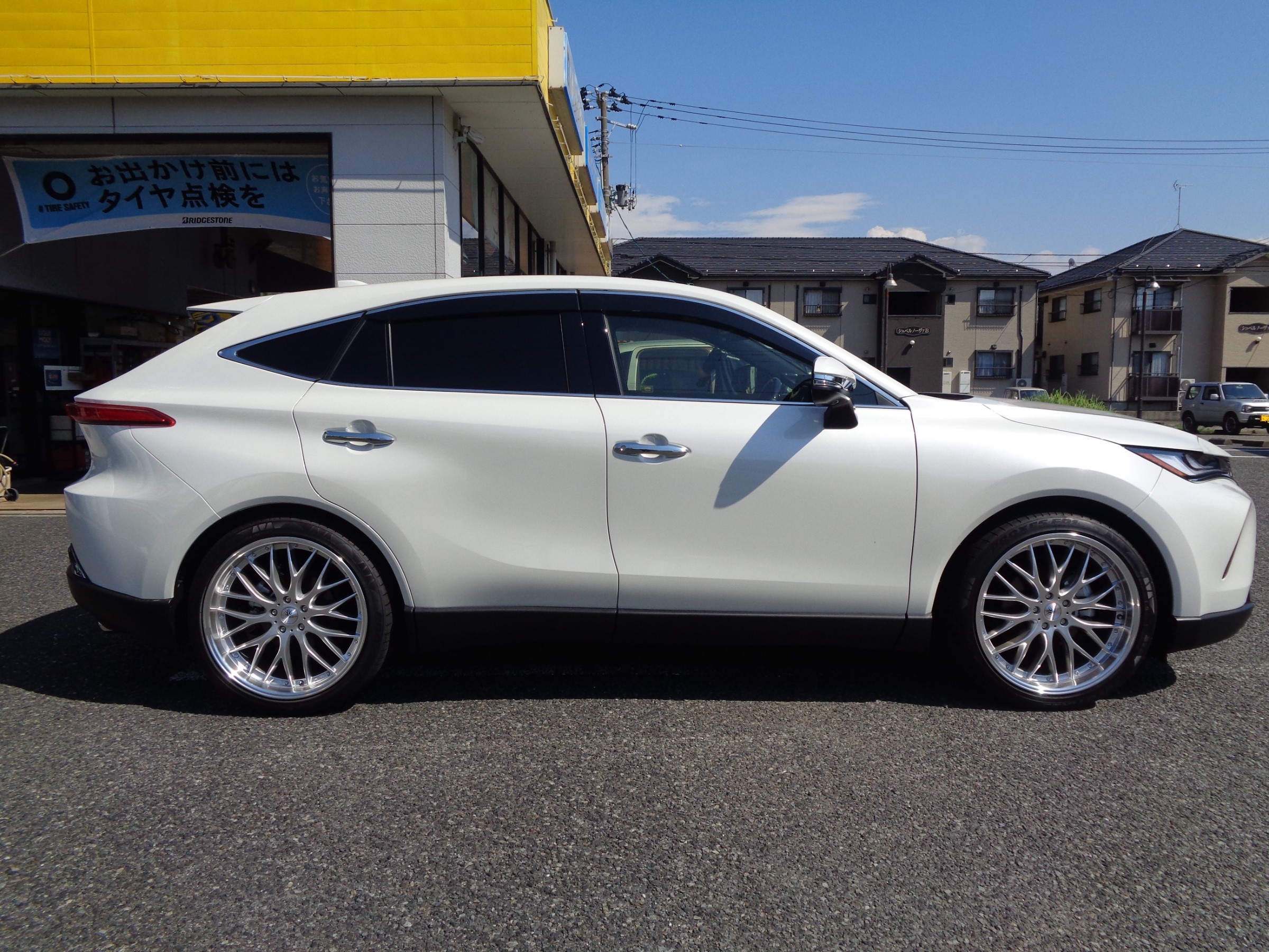 現行80ハリアーにテインFLEX Z 車高調装着♪ | トヨタ ハリアー | 新潟