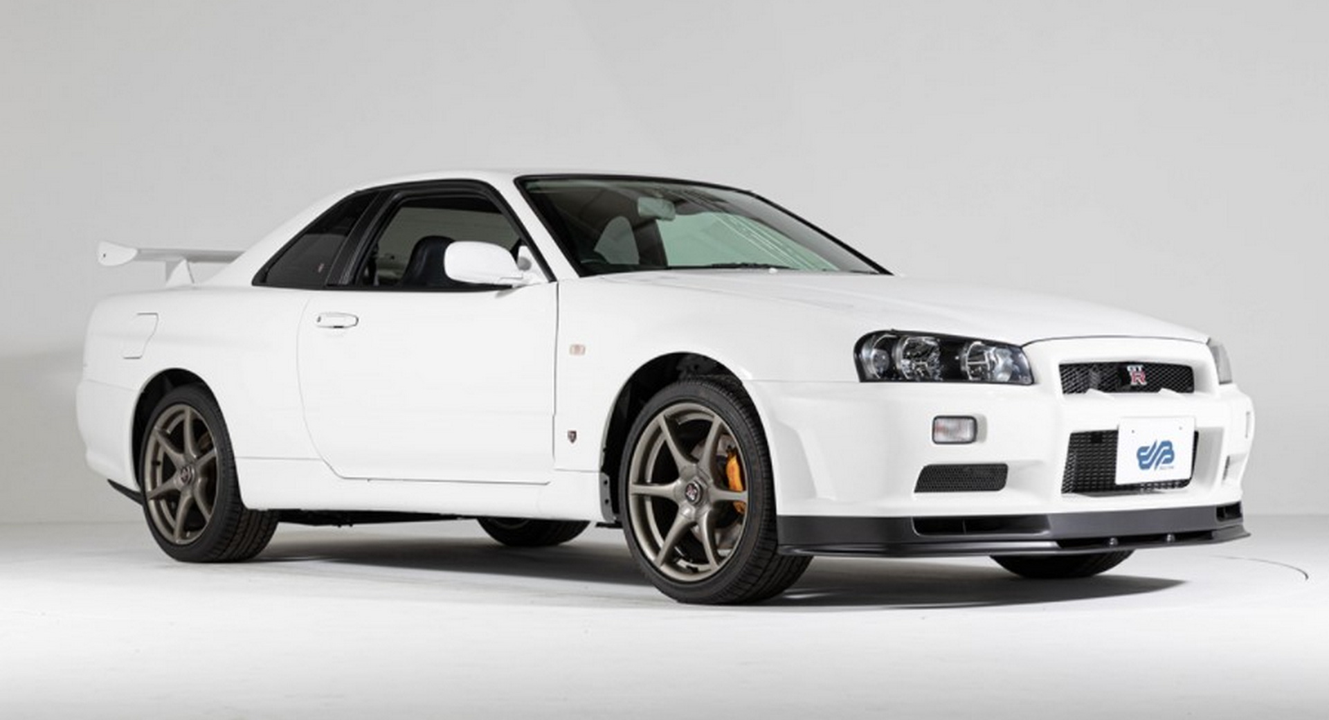 You Can Now Buy This Brand New, 6-Mile 2002 Nissan Skyline R34 GT