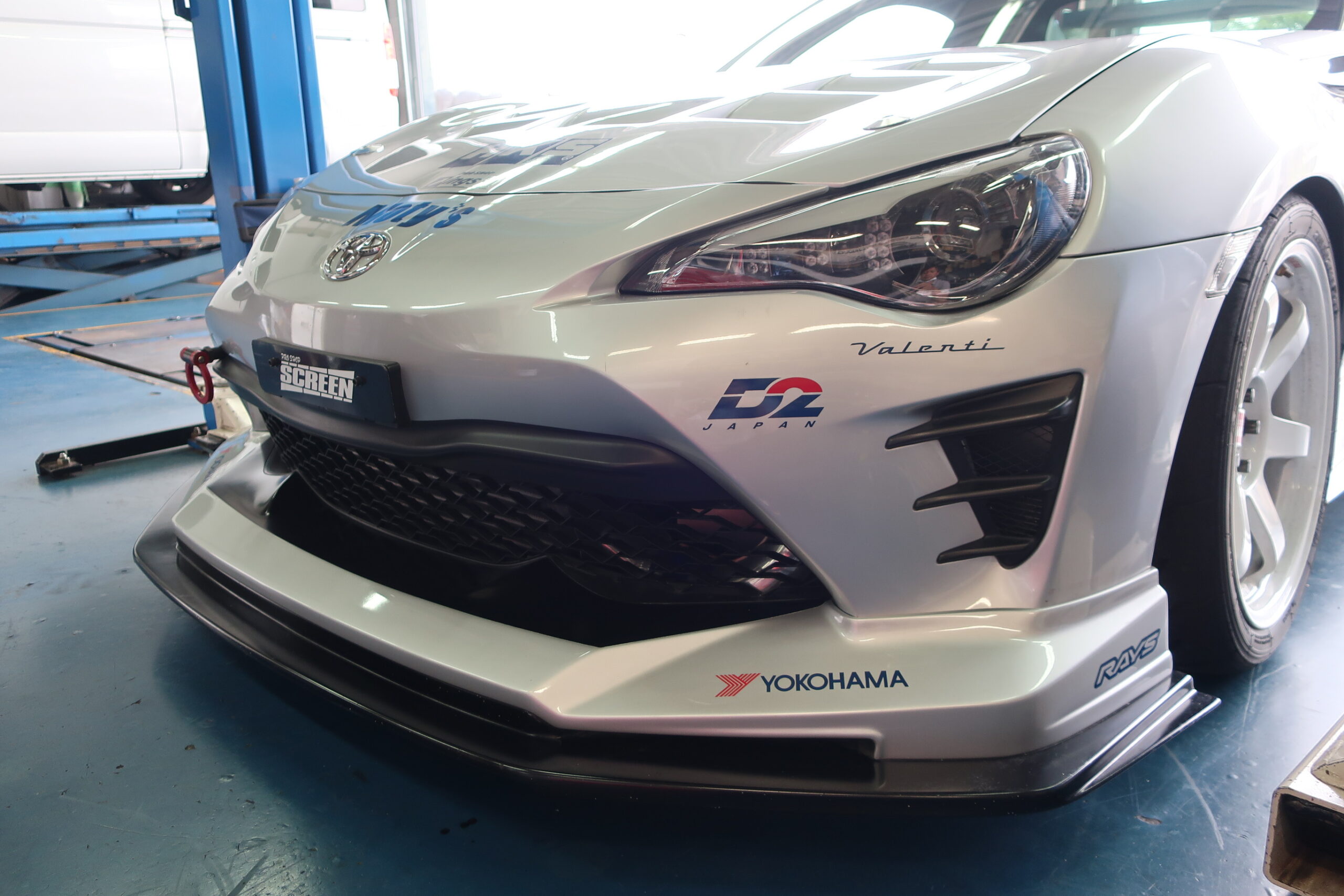 スクリーン 86（ZN6）後期用 フロントアンダーパネル オプションパーツ