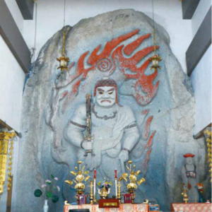 一閑寺不動明王磨崖仏（いっかんじふどうみょうおうまがいぶつ）｜白山