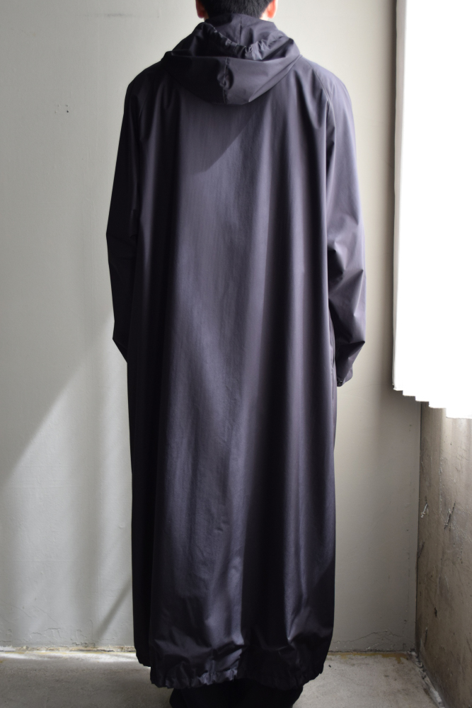 COMOLI (コモリ) レインコート [BLACK]