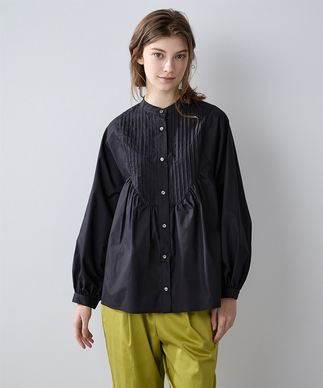 スタンドネック ピンタックブラウス LE SOUK HOLIDAY｜クロスプラス