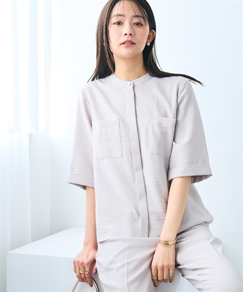 シワになりにくい》サマナチュラ リネンライクバンドカラーハーフ