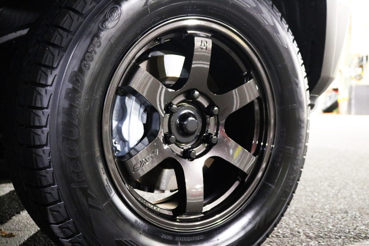 ランクル250にお勧めなスタッドレスセットのご紹介。 | 一宮店 | 店舗