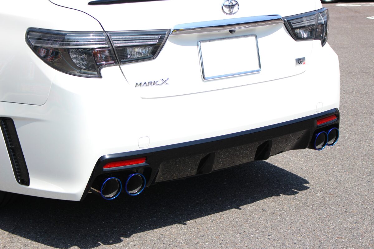 G`sマークXのマフラーカスタム！柿本改4本出しでスポーツセダンに磨き