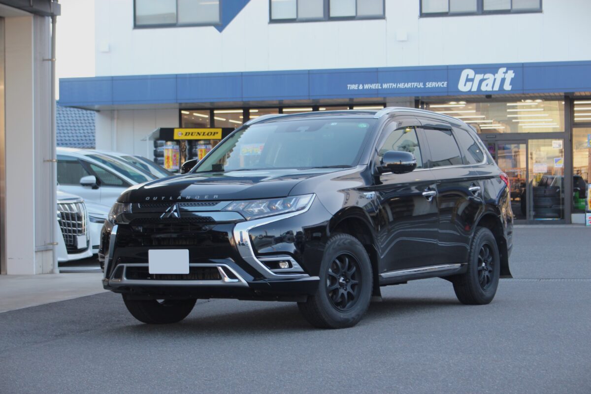 デリカ アウトランダー スタッドレスセット 215/70R16 2018年製 楽天