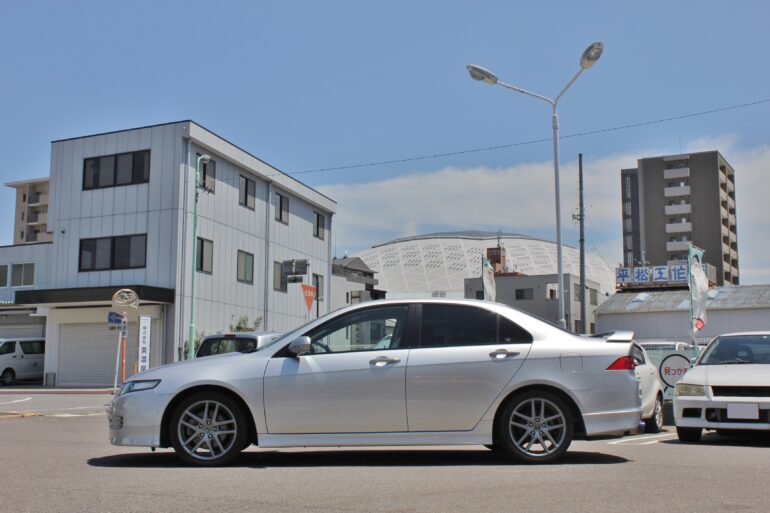 アコード ユーロR CL7のカスタム！TEIN車高調でローダウンのあとは