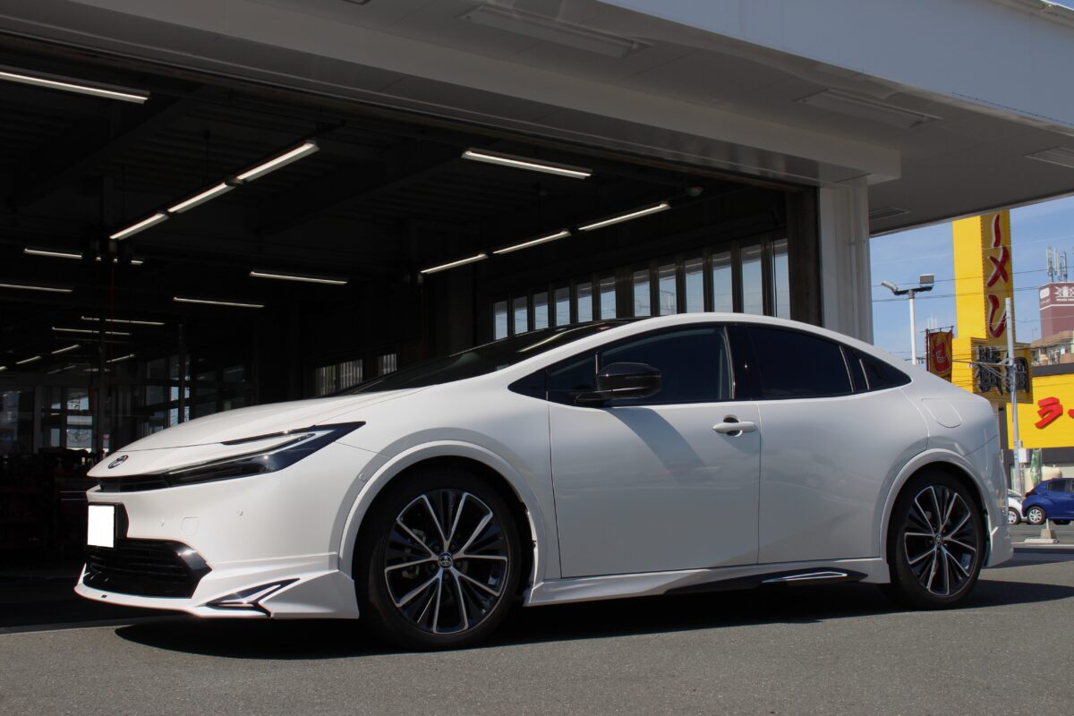 美品】トヨタ プリウス 60 テイン車高調RX1 極低走行 美品】トヨタ