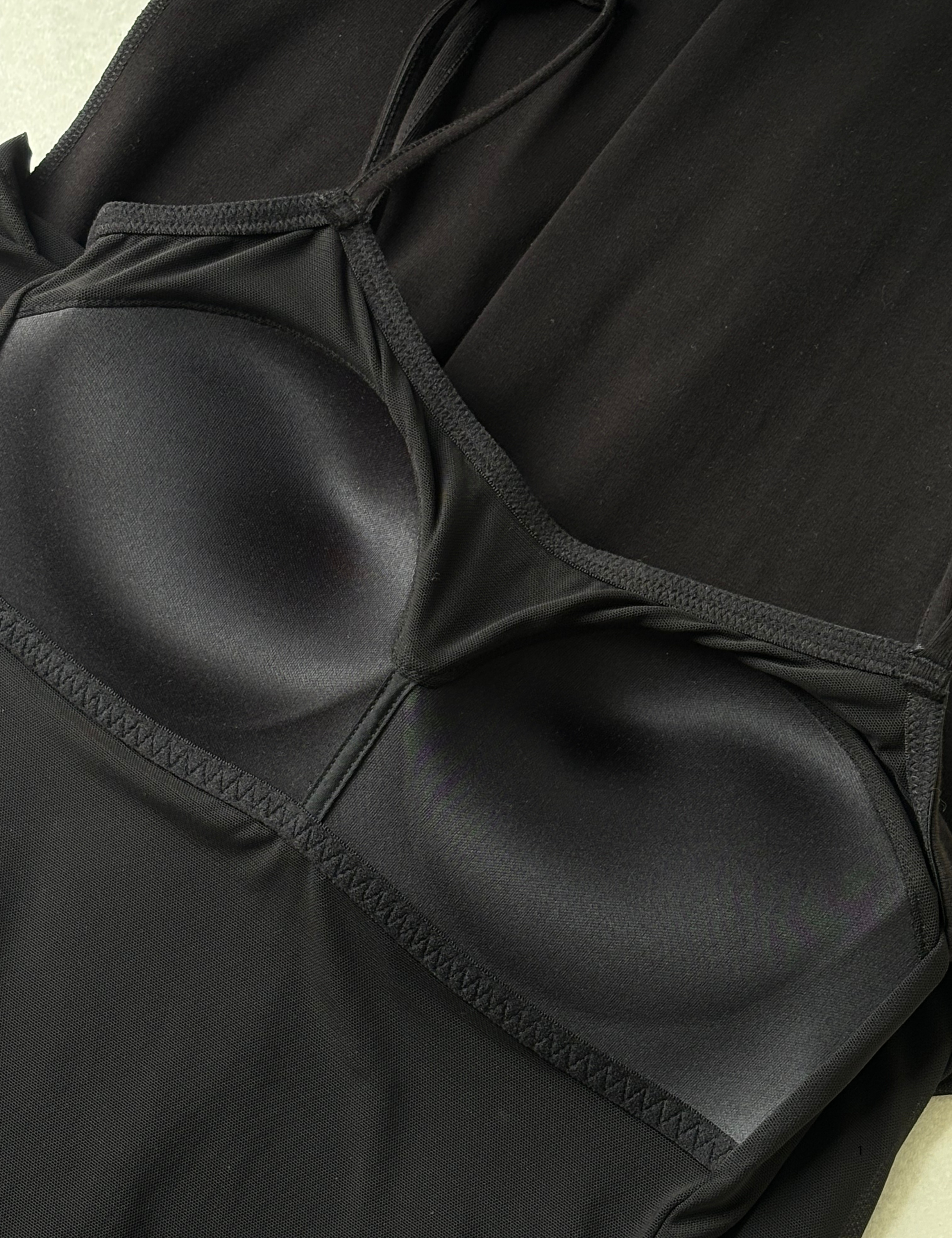 Dreamy Tanktop / 胡粉(white) – AMATERASJAPAN