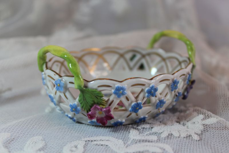 ドレスデン 陶花のバスケット - Antiques Violetta