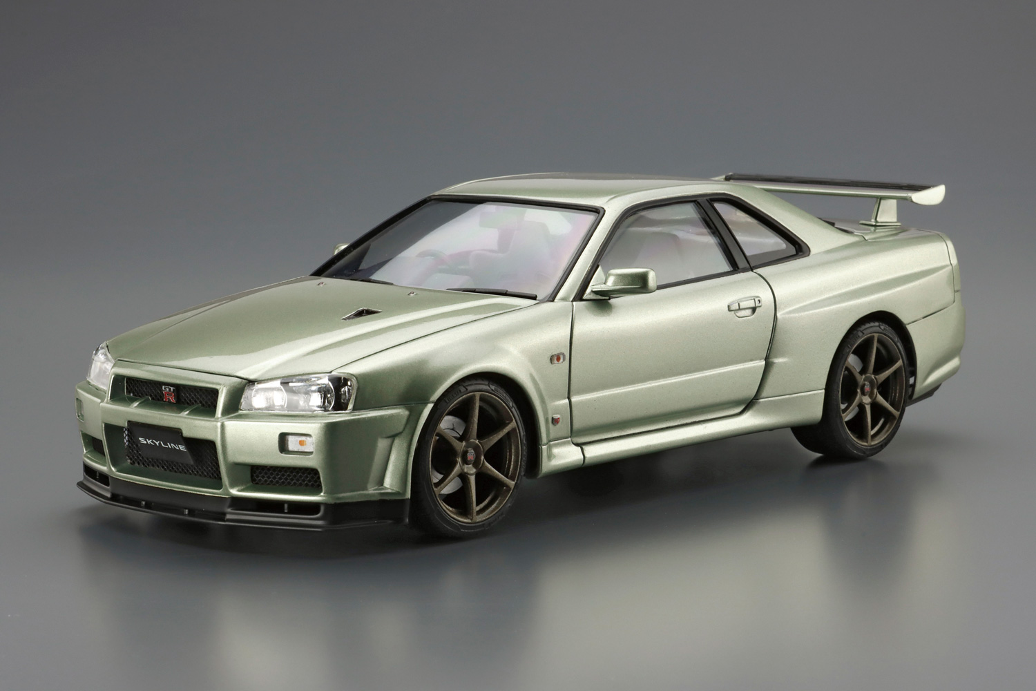 34GTR v specⅡニュル 純正フェンダー エンブレム、ウィンカー付き