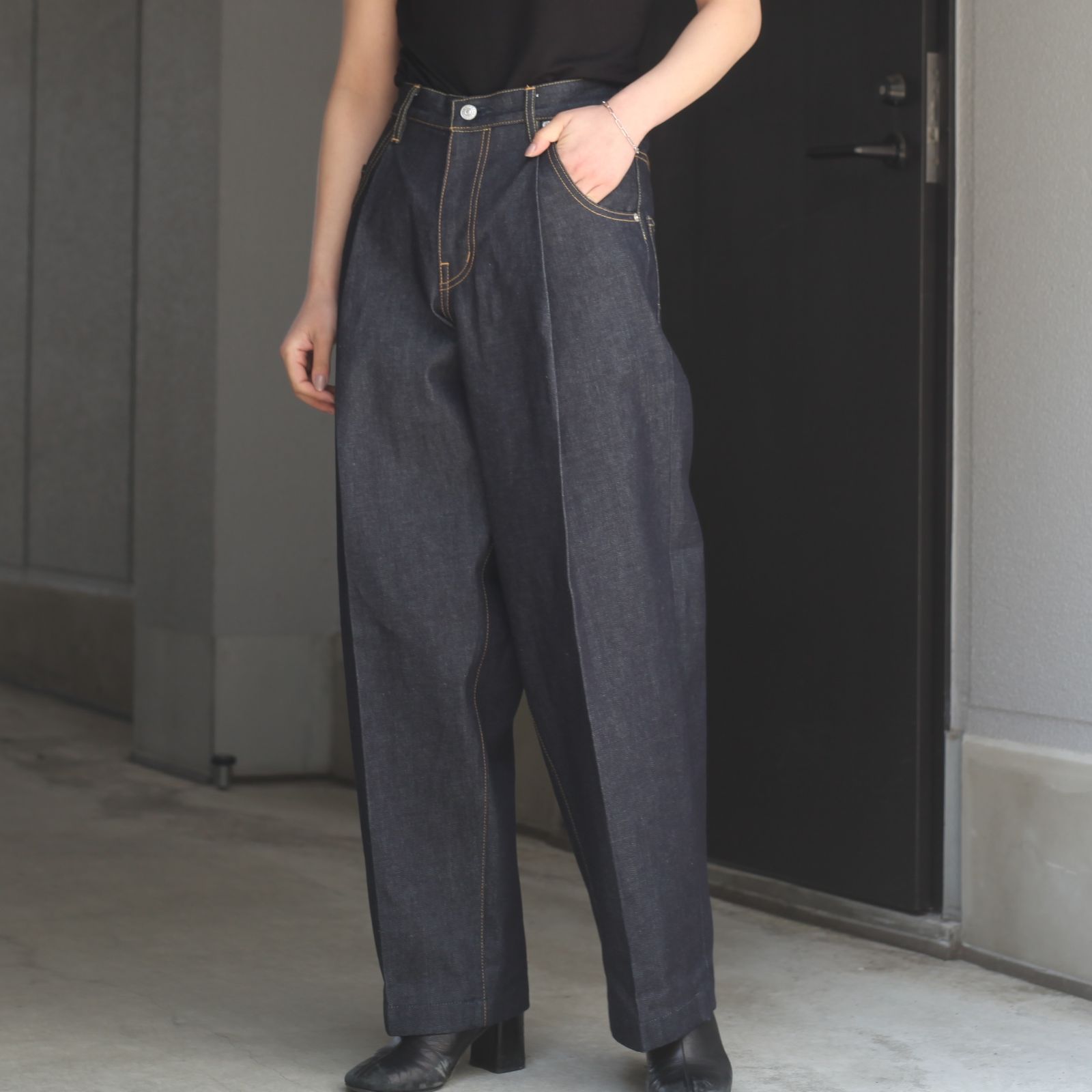 NEONSIGN - 【残り一点】Wide Denim Slacks(INDIGO RIGID) | ACRMTSM