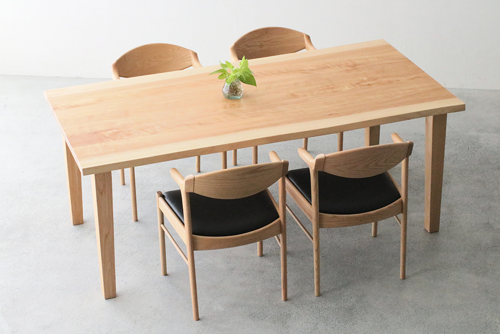 秋山木工 / ダイニングテーブル