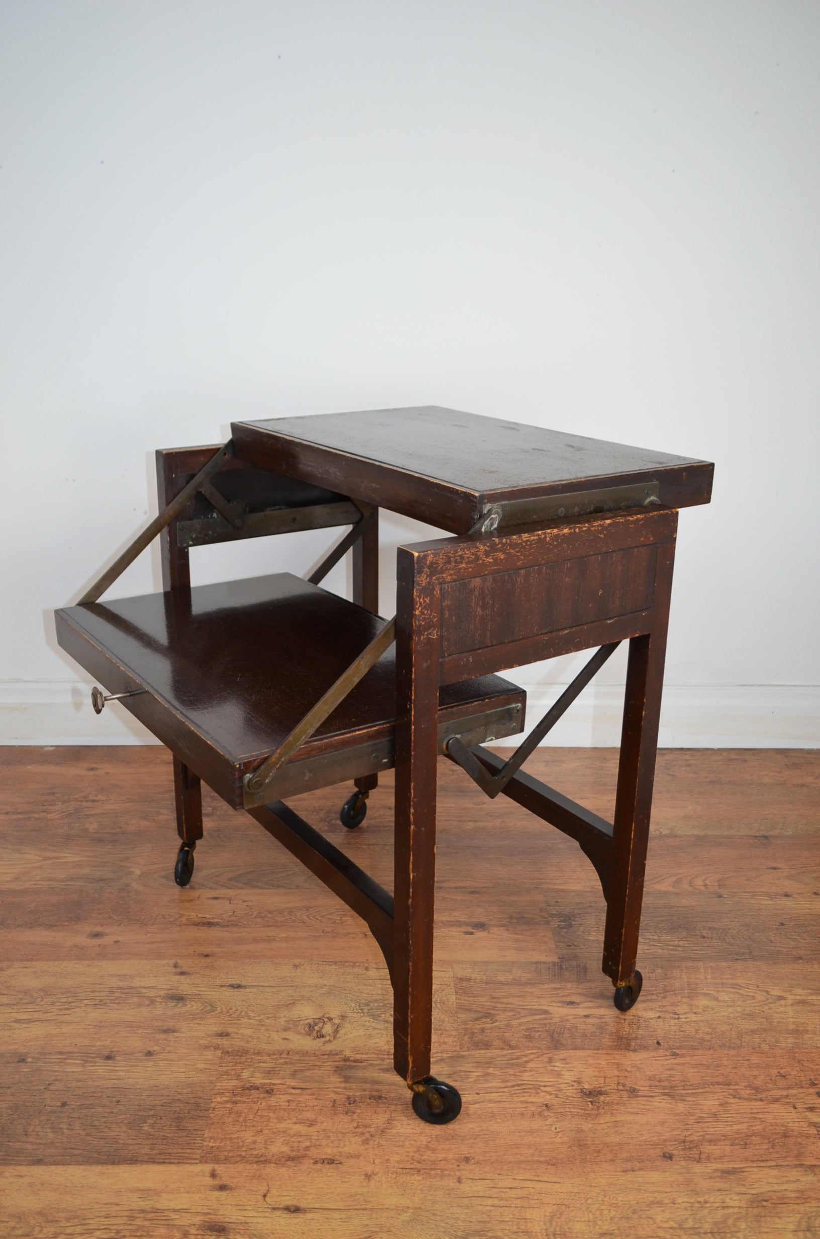 Besway Trolley & Table – Alt Interiors