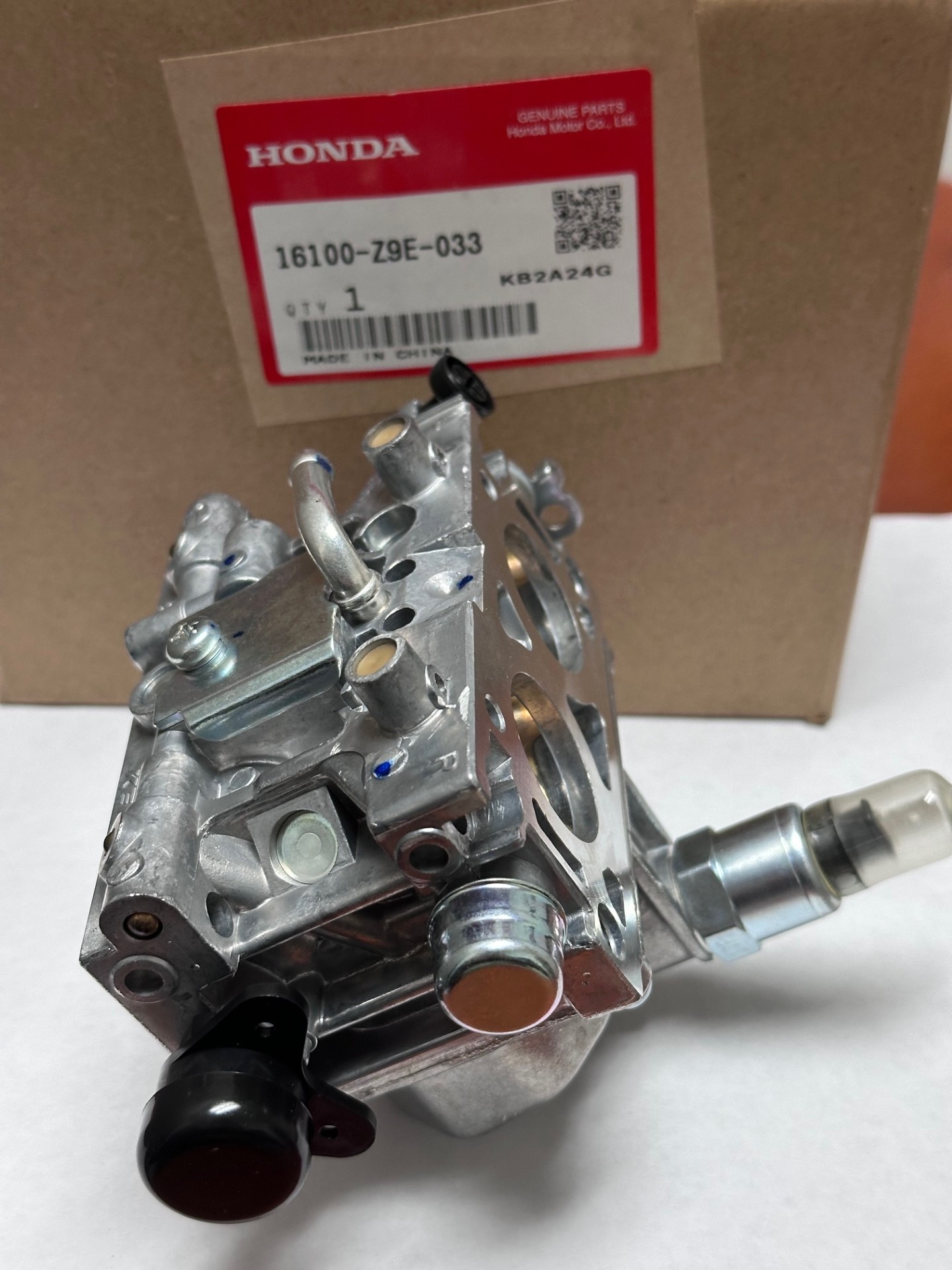 Honda Carburetor Assembly 16100-Z9E-033 | Fits GX630-16100-Z