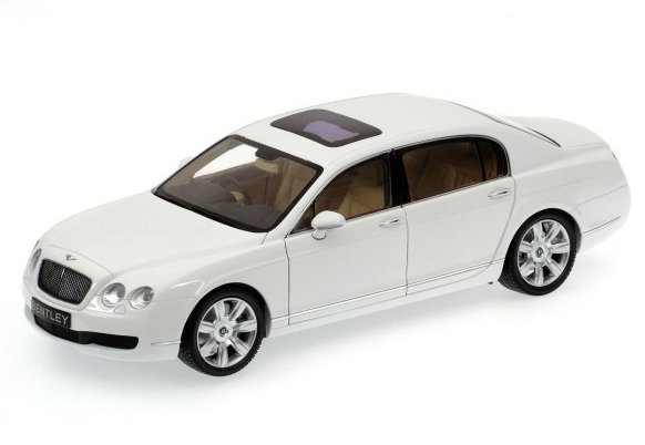 minichamps Bentley Continental Flying Spur 2005 White (1/18 scale
