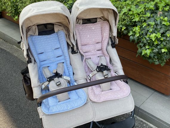 ふたごBLOG vol23】あなたのベビーカーに合う一枚は？ストローラー