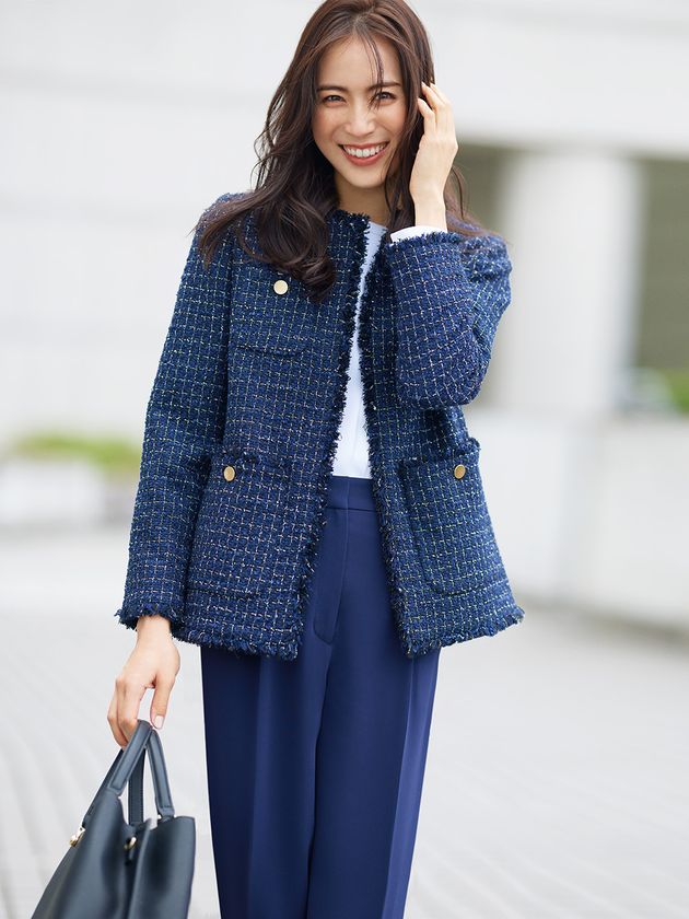 笹川友里さんが着こなす、プラステの“春のセレモニー”。 卒入園から