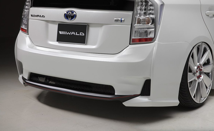 プリウス30系用リアバンパー WALD(ヴァルド)(SPORTS LINE WALD 50LOOK