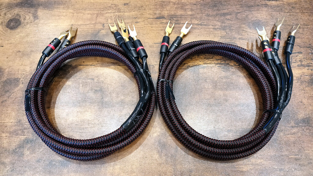 中古品入荷情報 audio quest スピーカーケーブル Rocket 33.2 /2.0m