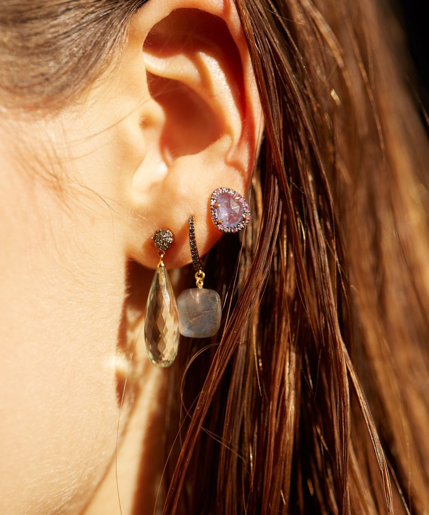 elafonisi] labradorite pave diamonds mini hoop pierced earring