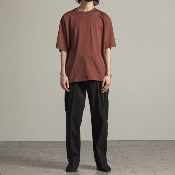 FLAT FRONT TROUSERS ORGANIC COTTON DRY TWILL - MARKAWARE 「Area」