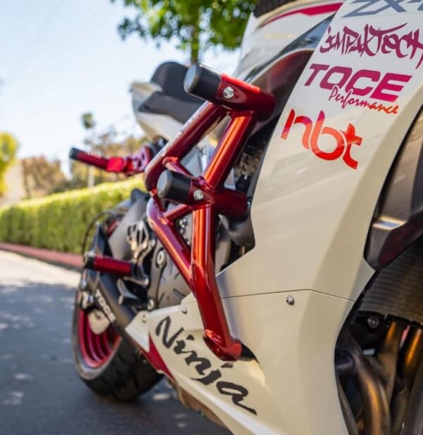 ZX-6R (24) デザインが美しい IMPAKTECH製 スタントケージ｜AxxL