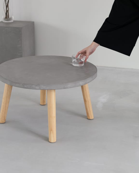 コンクリートの風合いを感じられるインテリア コンクリカグから