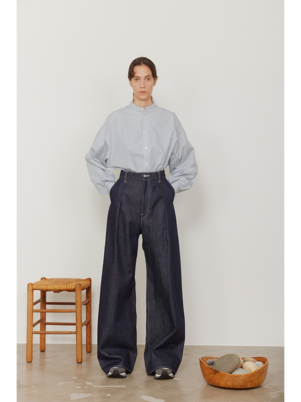 Graphpaper”(Ladies) Selvage Denim Two Tuck Wide Pants - BOOMERANG