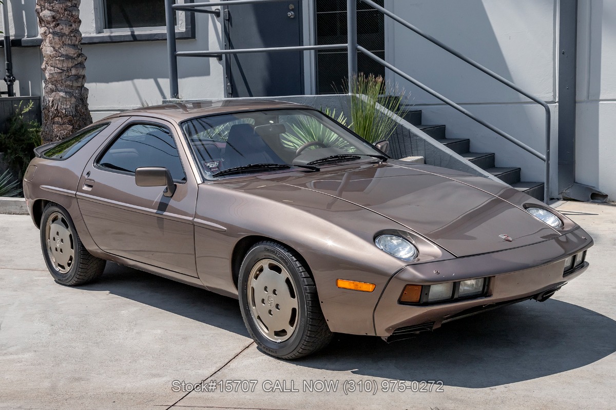 1983 Porsche 928 5-Speed | Beverly Hills Car Club