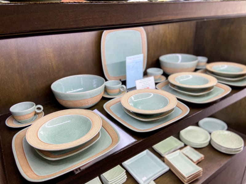 チェンマイでセラドン焼きが買える場所をまとめて紹介！｜BANGKOK