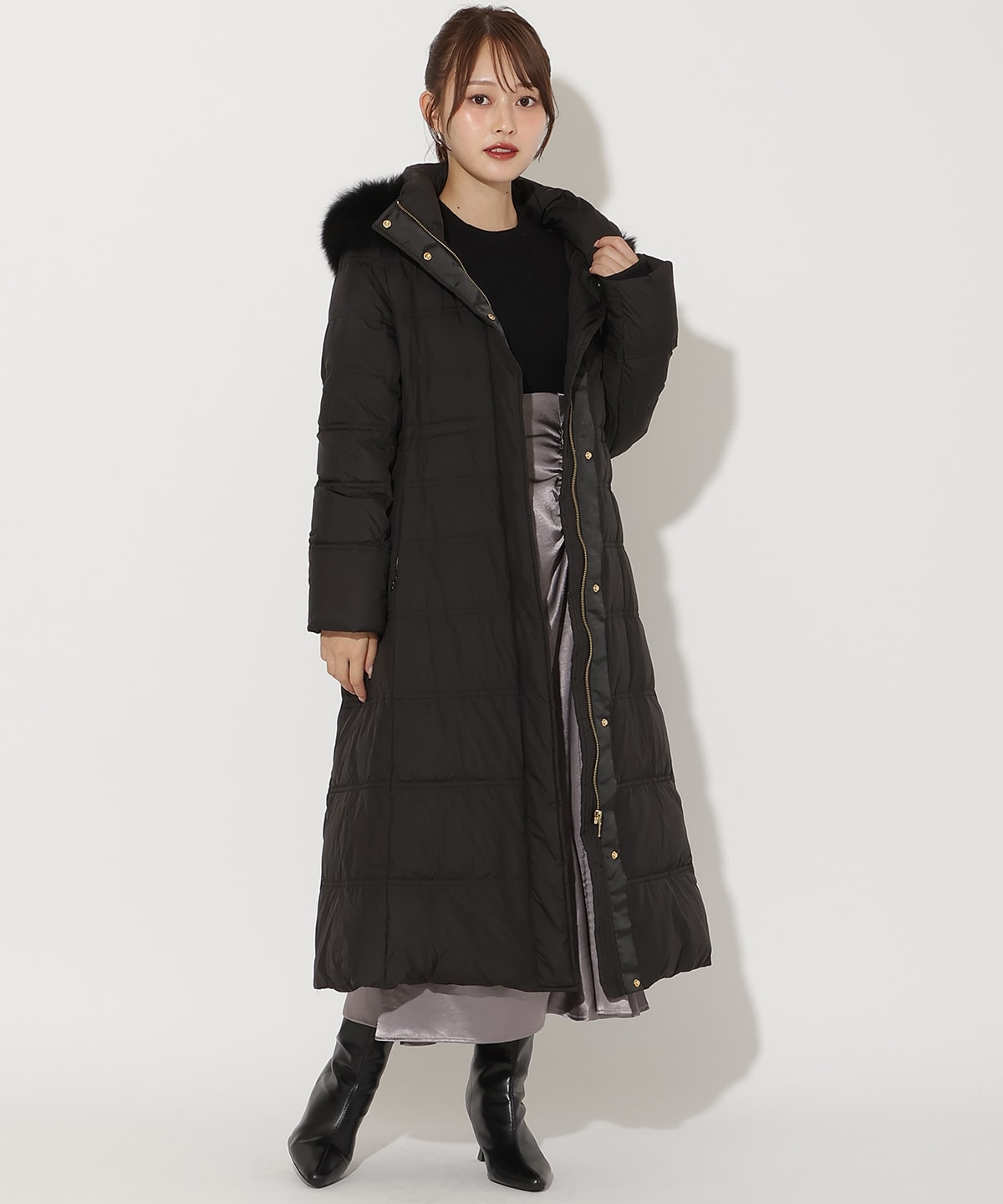 FOXファー付きスーパーロングダウン