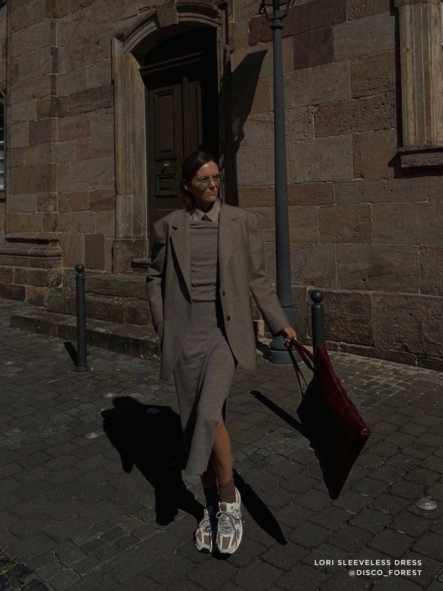 Women's Lori Sleeveless Cashmere Dress in Otter Mélange | Brochu