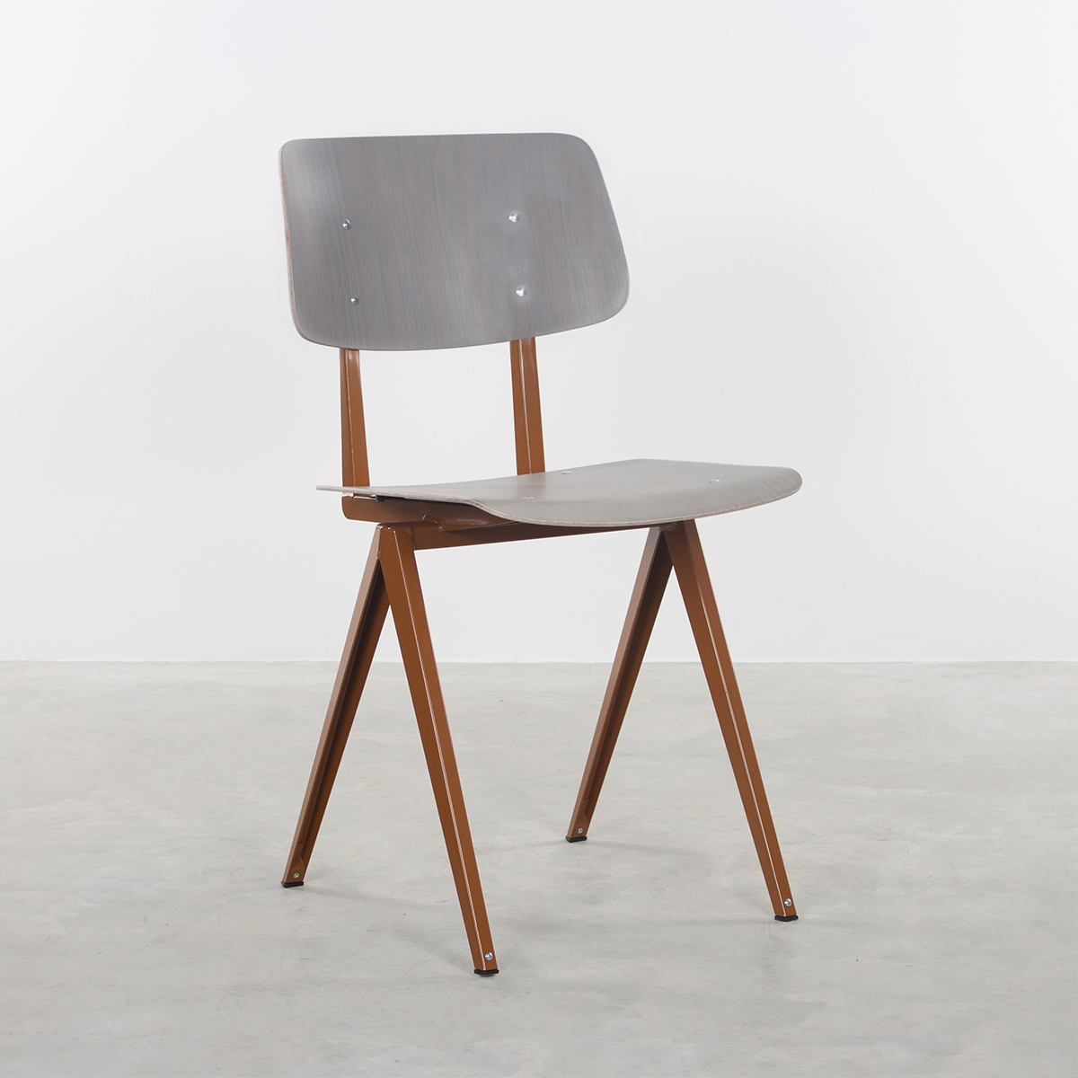 S16 Chair Loam Brown / Grey | Galvanitas Compass Collection