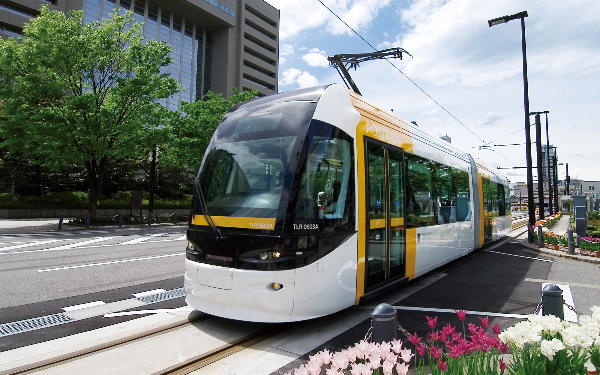 Total design project of light rail transit in Toyama city | Works