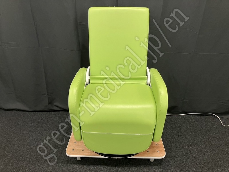 〇椅子型診察台 Crex（クレックス） (タカラベルモント株式会社