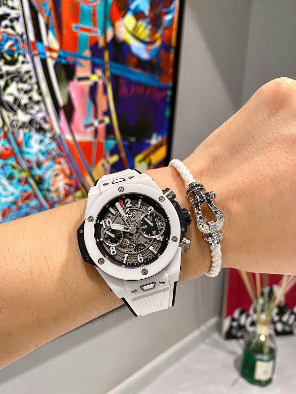 ウブロ(HUBLOT) ビッグ・バン ウニコ ホワイトセラミック BIG BANG