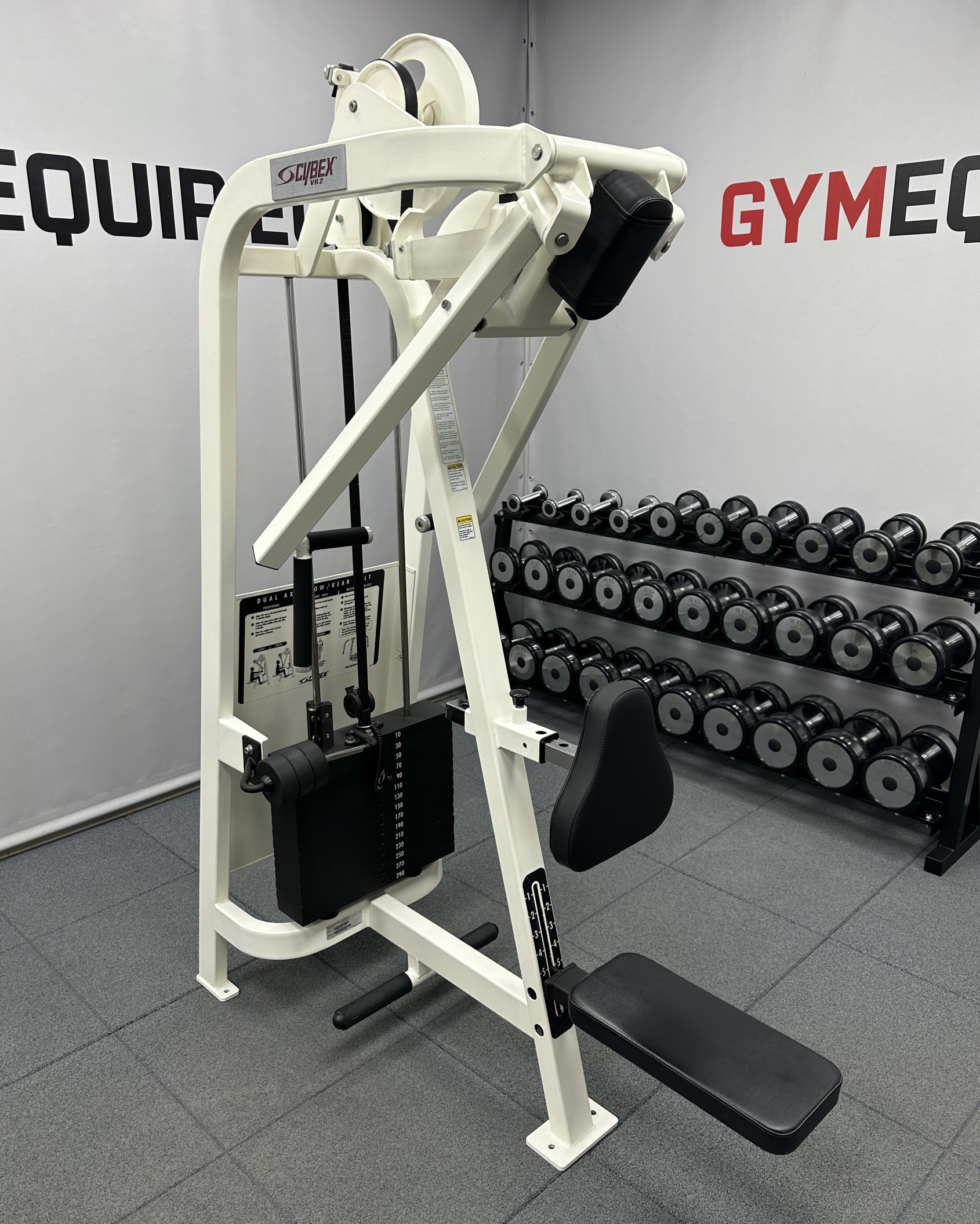 Cybex VR2 Dual Axis Row / Rear Delt - Branded Used Gym Equipment