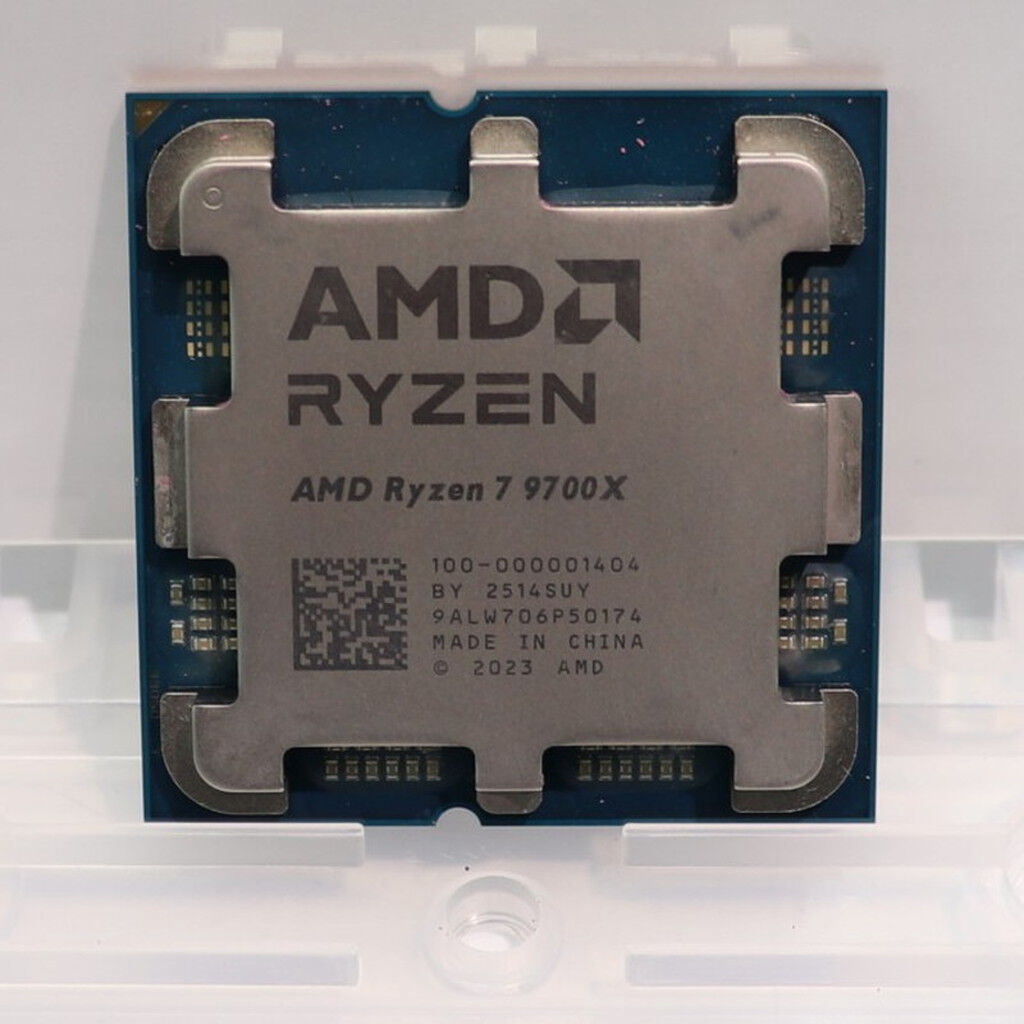 中古 AMD Ryzen 7 9700X (AM5/3.8GHz/40M/C8/T16/65W) 1460024845