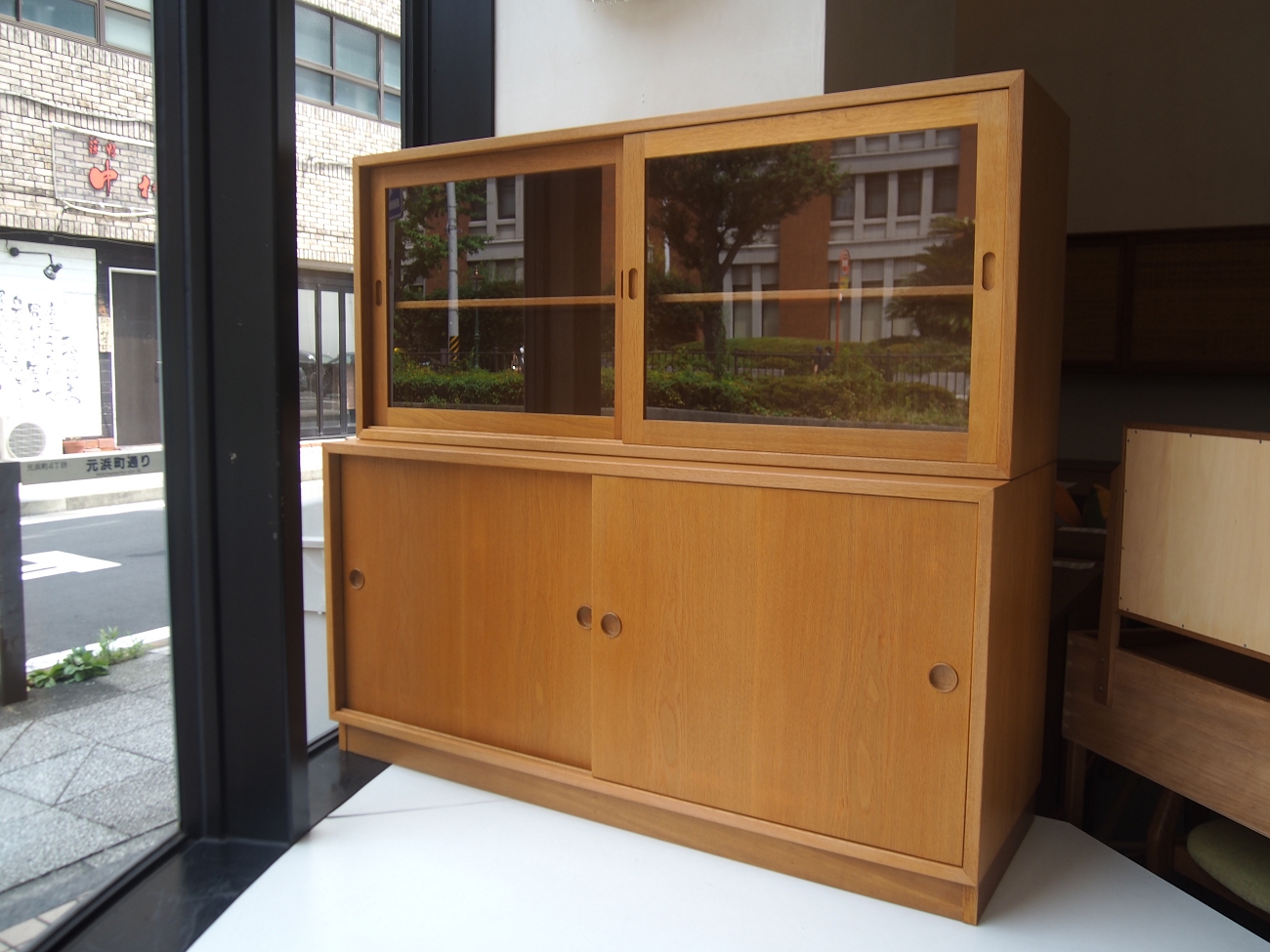 Borge Mogensen glass cabinet ビンテージ北欧家具 ボーエ