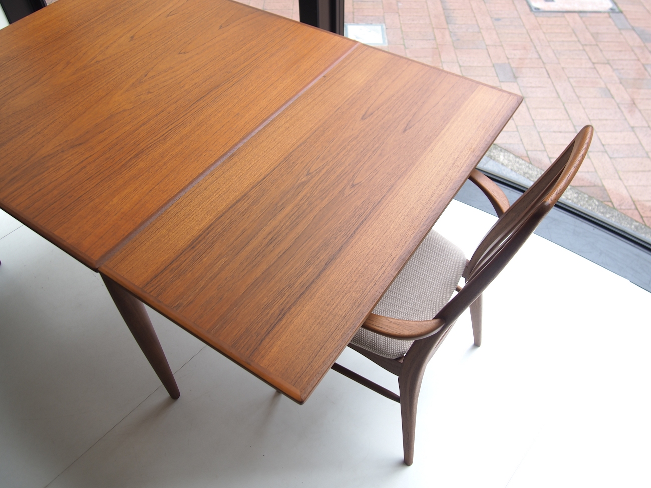 チーク エクステンションダイニングテーブル スクエア（正方形