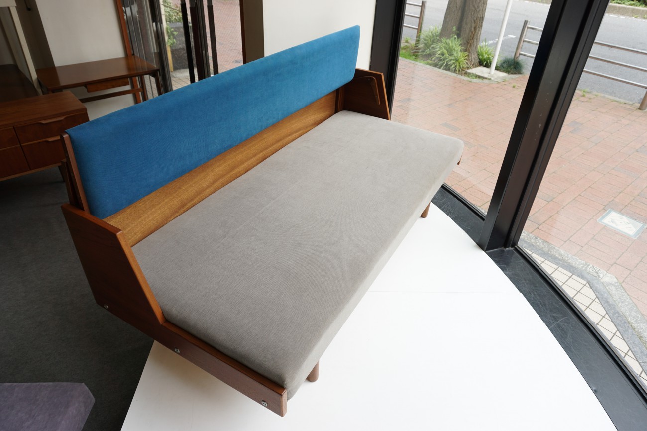 Hans J.Wegner GE258（GE6） Daybed sofa Teak GETAMA Marimekko