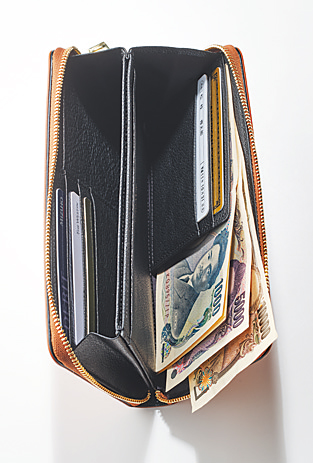 PORTER】最新の革小物シリーズ。何かと便利な英国ブランド特注の