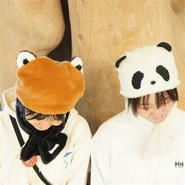 パンダフードマフラーで冬も快適