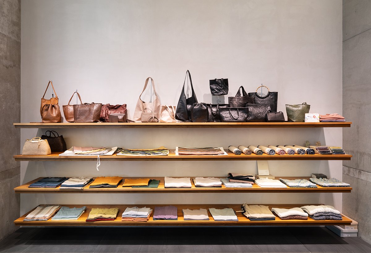 ヨーガンレール 高松 | Shop list | Foyer Group - 高松市のセレクト