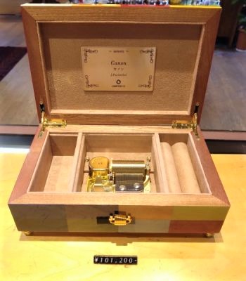 高額オルゴール【ORPHEUS】入荷♪｜株式会社フォーカート