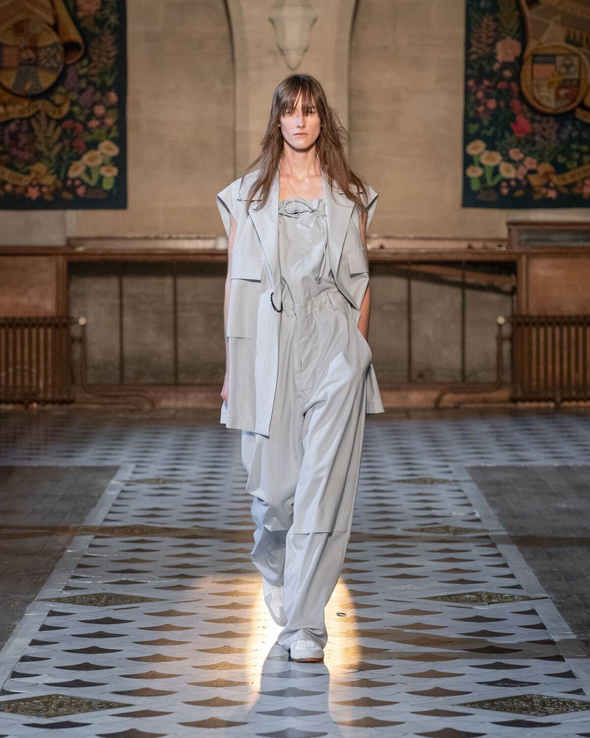 ウジョー(UJOH) 2024年春夏ウィメンズコレクション - ファッションプレス