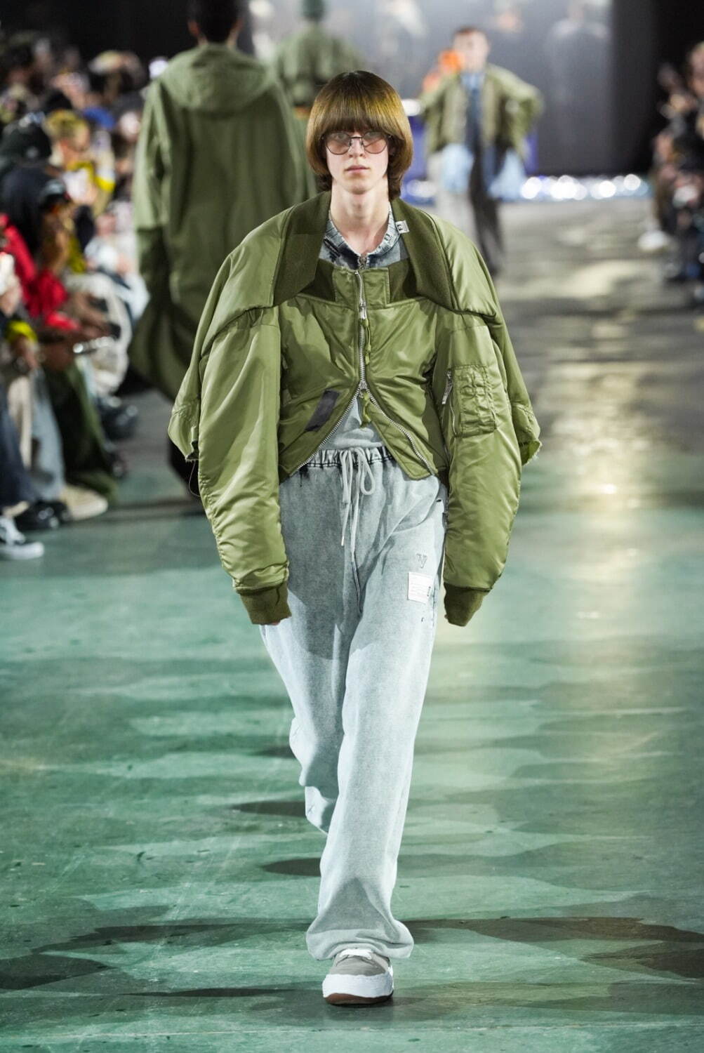 メゾン ミハラヤスヒロ 2025年秋冬コレクション - デフォルメが