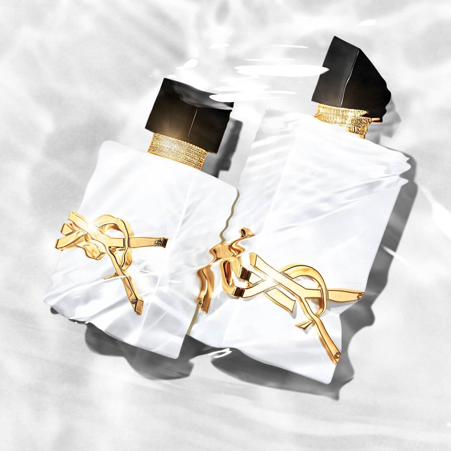 イヴ・サンローラン25年夏フレグランス「リブレ ロー ニュ」太陽を